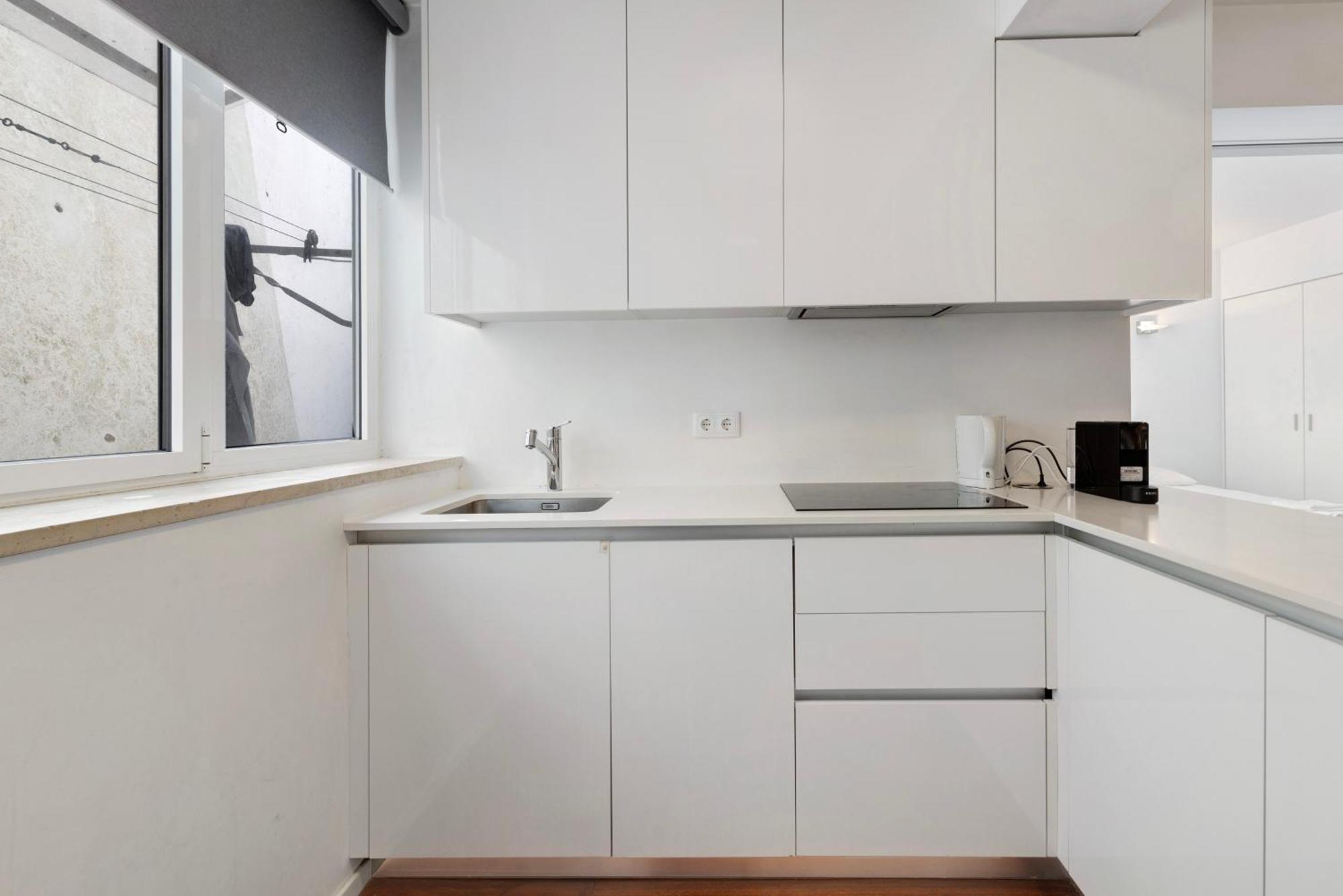 Close To The Sea Apartment *